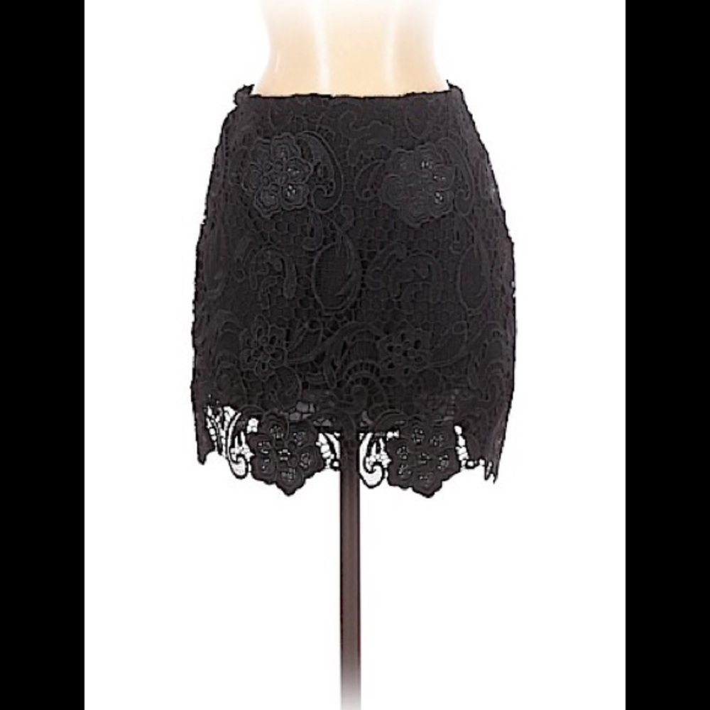 MADE FOR IMPULSE Black Crochet Mini Skirt